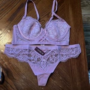 Adore Me 32C Diara Bra and Thong Panty L. Mauve. NWT